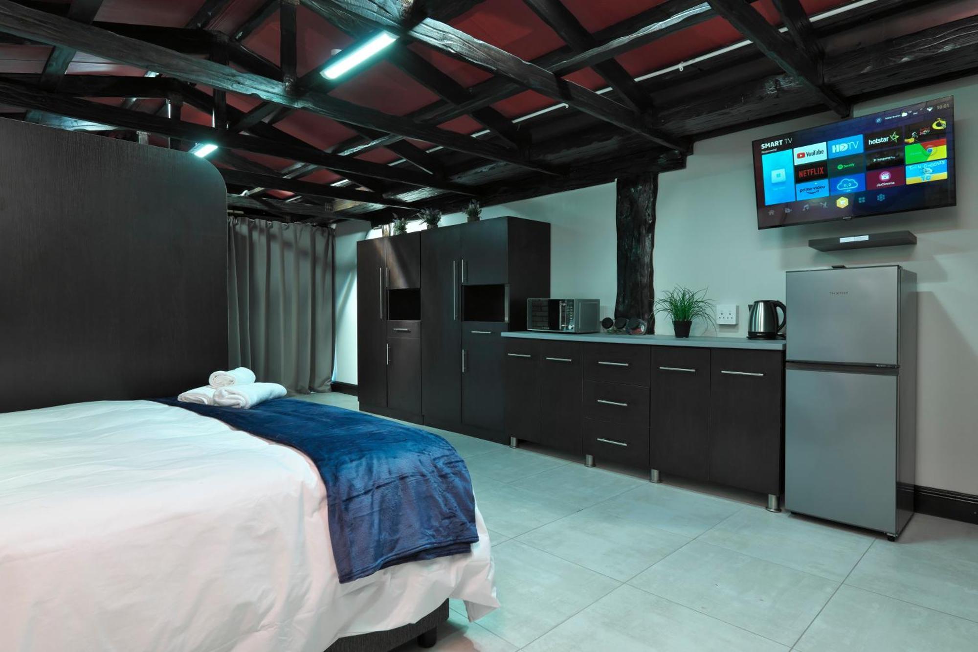 Royal Palms Guest House Порт-Элизабет Экстерьер фото